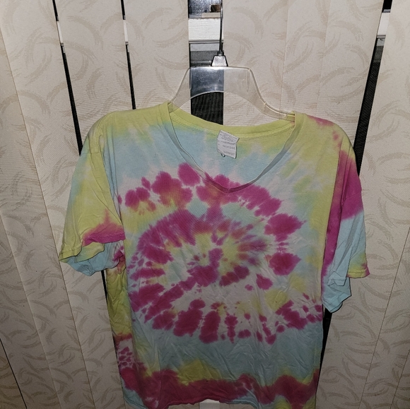 2 Tie Dye T-shirts unisex sz L - Picture 7 of 7
